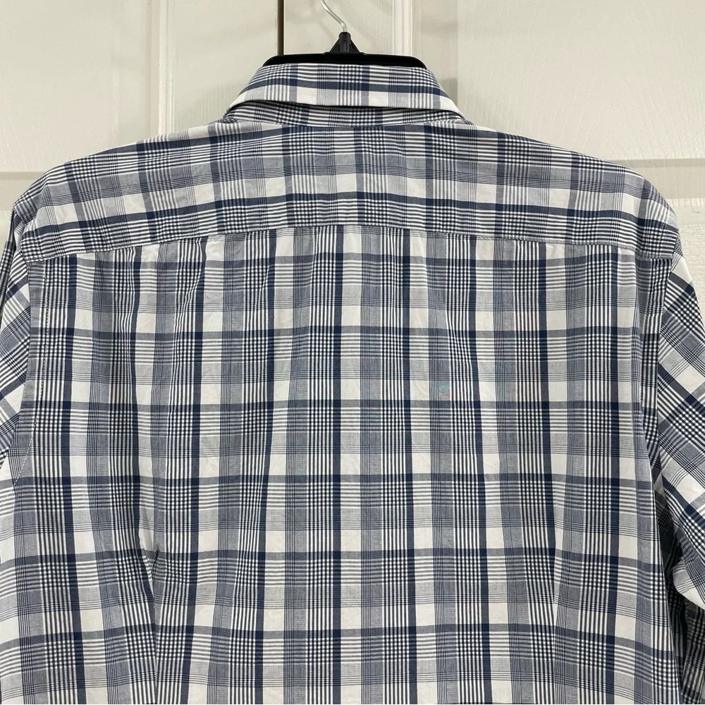 Banana Republic Men’s 100% Cotton Button Down Shirt White/Gray Size M